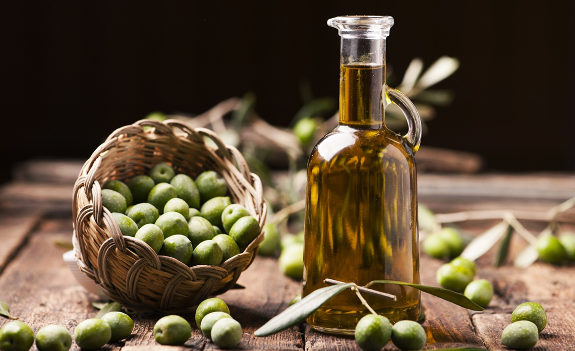 Les bienfaits de l’huile d’olive et son rôle central dans la cuisine berbère Huile d’olive extra vierge pour la cuisine berbère en Ariège
